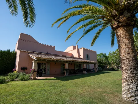 Villa