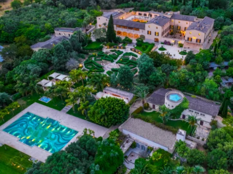 Villa